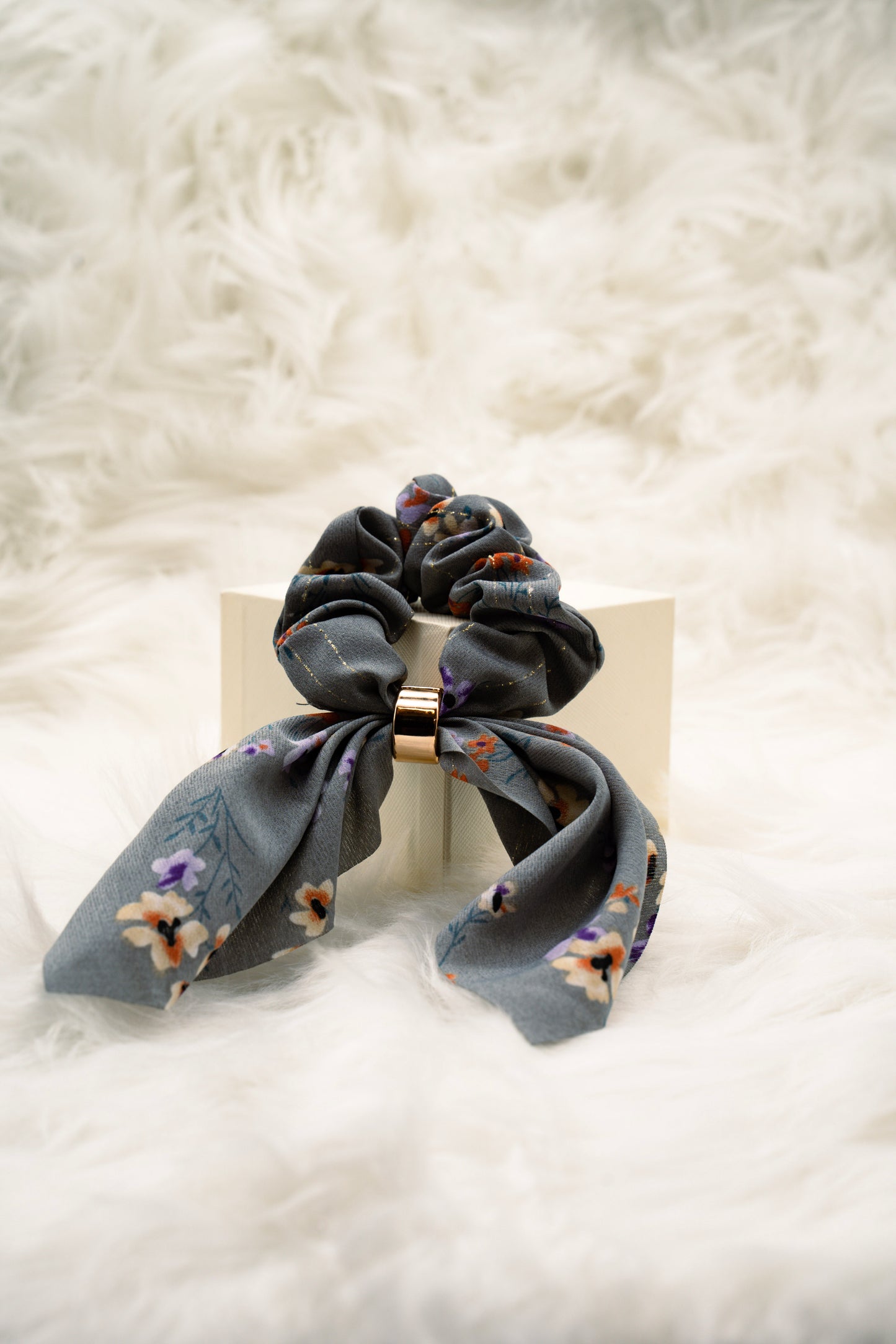 Summer Bow Scrunchies - Haargummi mit Schleife
