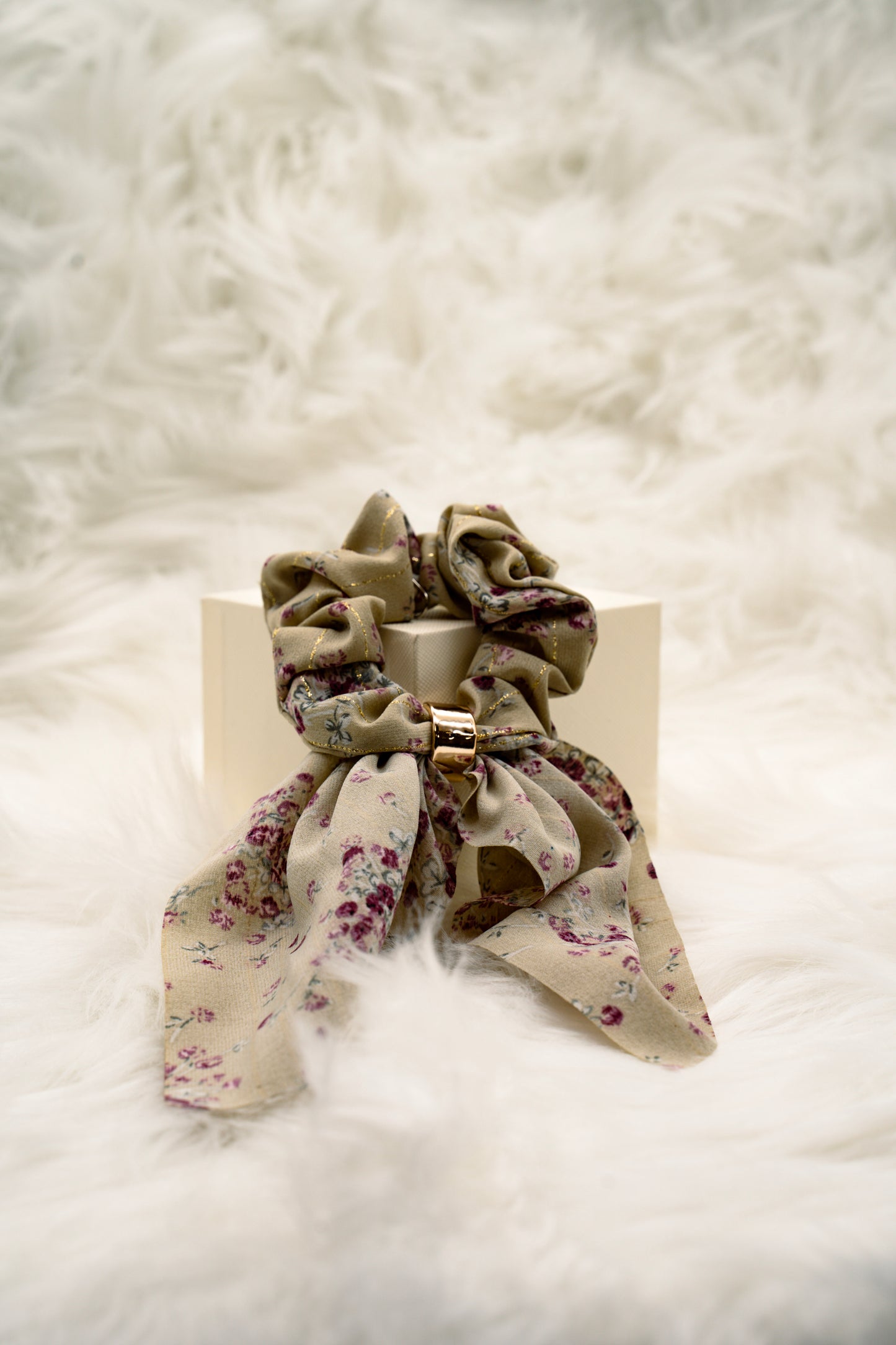 Summer Bow Scrunchies - Haargummi mit Schleife