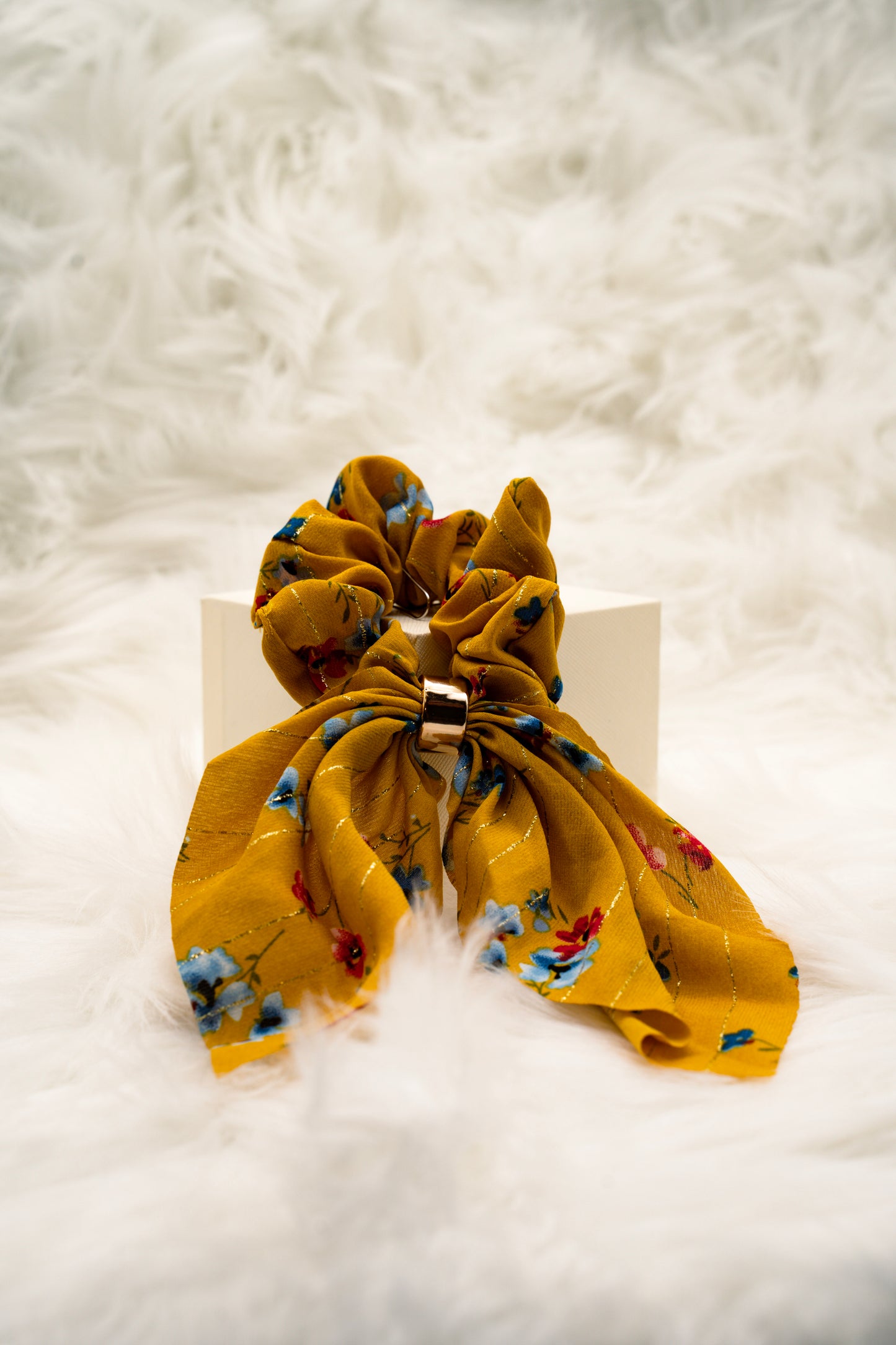 Summer Bow Scrunchies - Haargummi mit Schleife